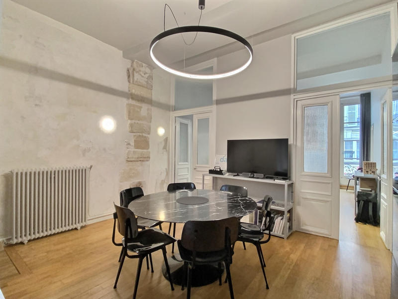 Local commercial - 71 m² - 4 pièces