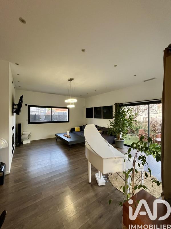 Maison - 152 m² - 5 pièces