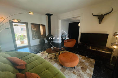 Maison - 200 m² - 7 pièces