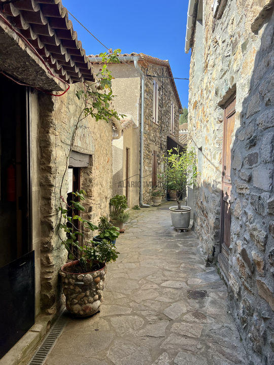 Maison de village - 93 m² - 6 pièces