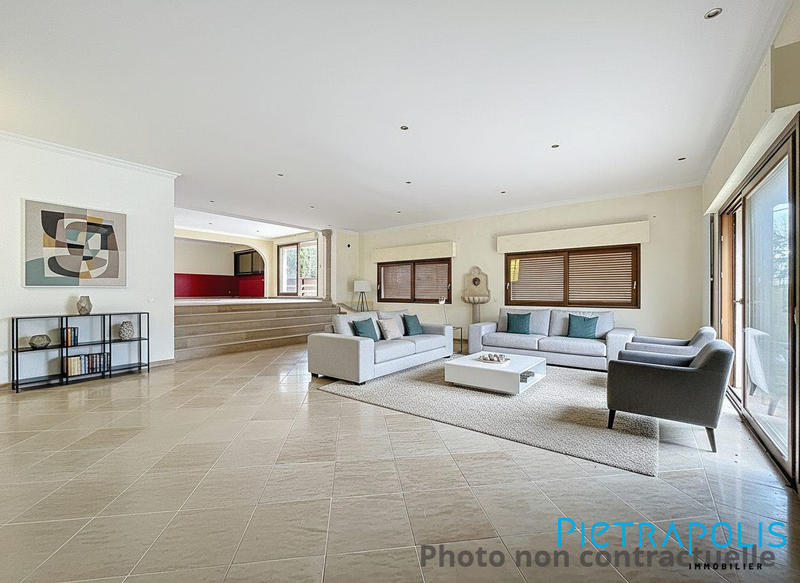 Appartement - 118 m² - 4 pièces