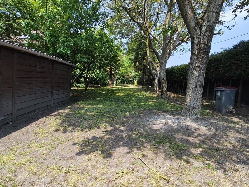 Maison - 205 m² - 9 pièces