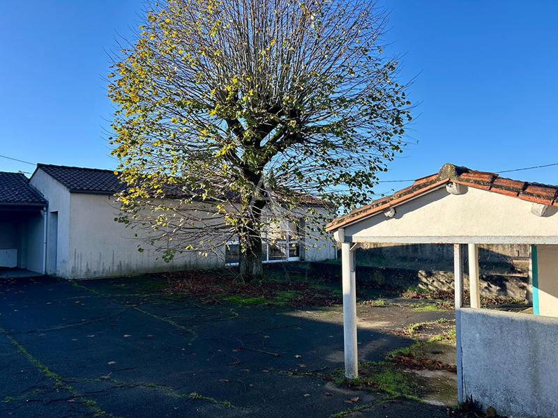 Maison - 90 m² - 2 pièces