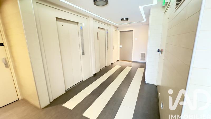 Appartement - 93 m² - 4 pièces