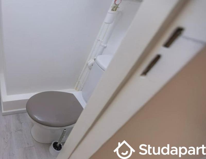 Chambre - 18 m² - 1 pièce