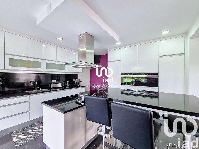 Maison de maîtres - 230 m² - 8 pièces