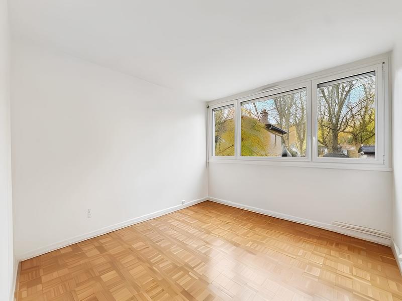 Appartement - 107 m² - 5 pièces