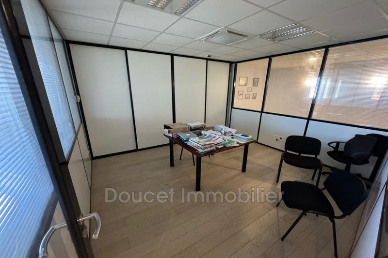 Bureau - 135 m²