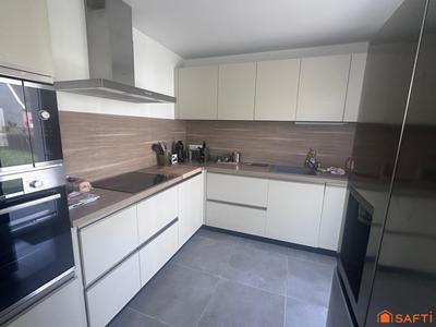 Maison - 91 m² - 4 pièces