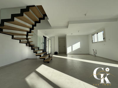 Maison contemporaine - 141 m² - 5 pièces