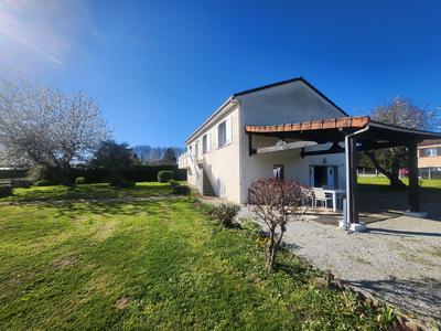 Maison - 135 m² - 6 pièces