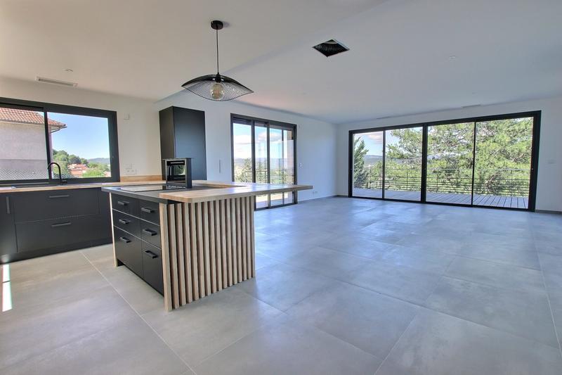 Villa - 173 m² - 5 pièces