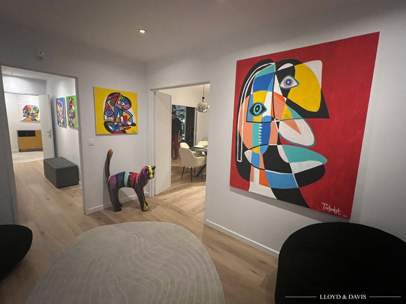 Appartement - 160 m² - 5 pièces