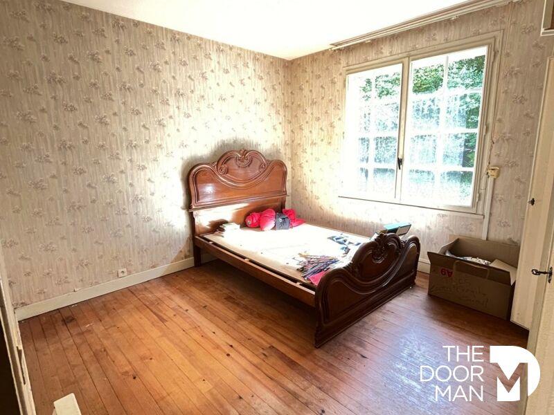 Maison - 137 m² - 5 pièces