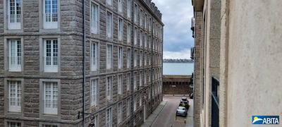 Appartement - 105 m² - 4 pièces