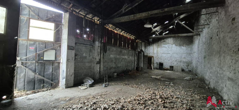 Entrepôt - 150 m²