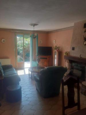 Maison - 99 m² - 4 pièces