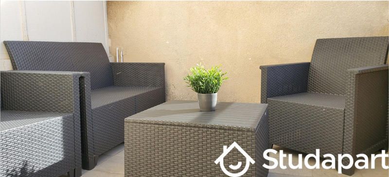 Chambre - 13 m² - 1 pièce