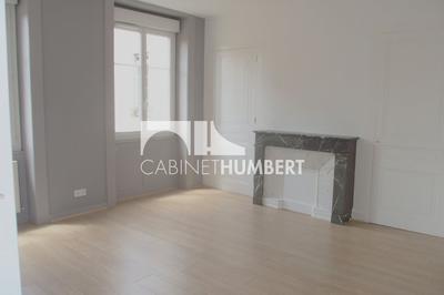 Appartement - 65 m² - 2 pièces