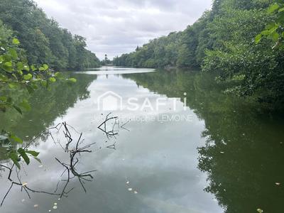 Immeuble - 2 200 m²