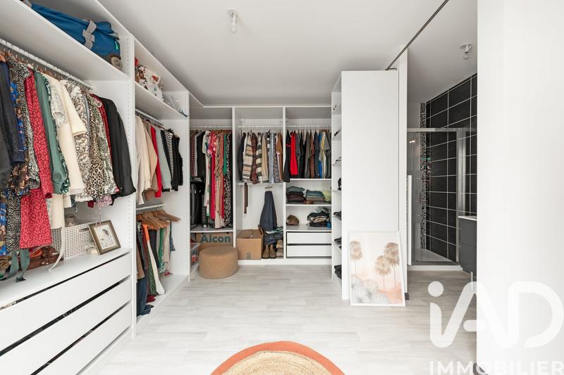 Maison - 143 m² - 4 pièces