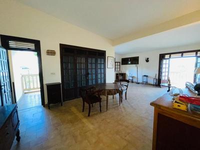 Immeuble - 223 m² - 7 pièces