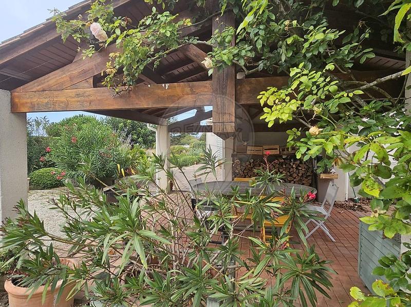 Villa - 144 m² - 4 pièces