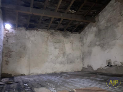 Immeuble - 70 m² - 2 pièces