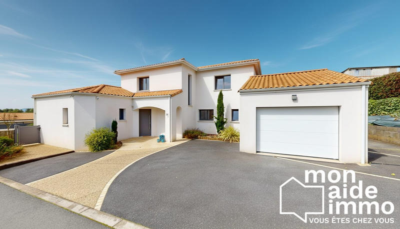 Maison - 130 m² - 7 pièces