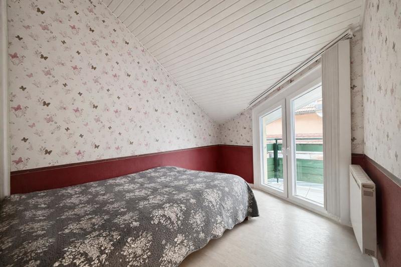 Maison - 99 m² - 5 pièces