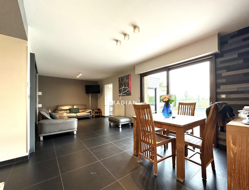 Maison - 115 m² - 5 pièces