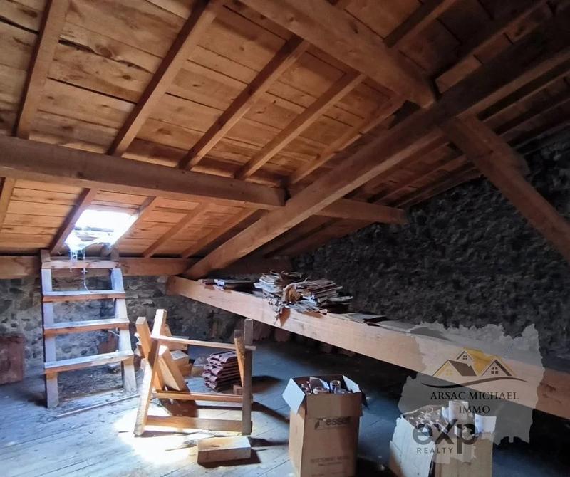 Maison de village - 125 m² - 6 pièces