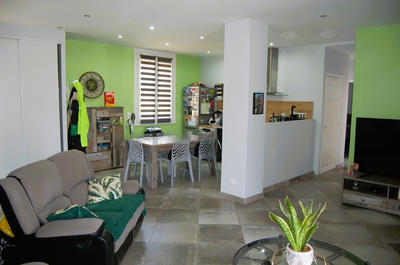 Maison - 97 m² - 4 pièces