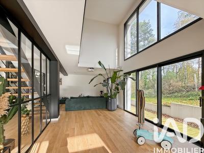 Maison - 127 m² - 5 pièces