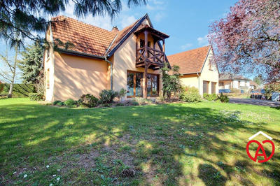 Maison - 165 m² - 6 pièces