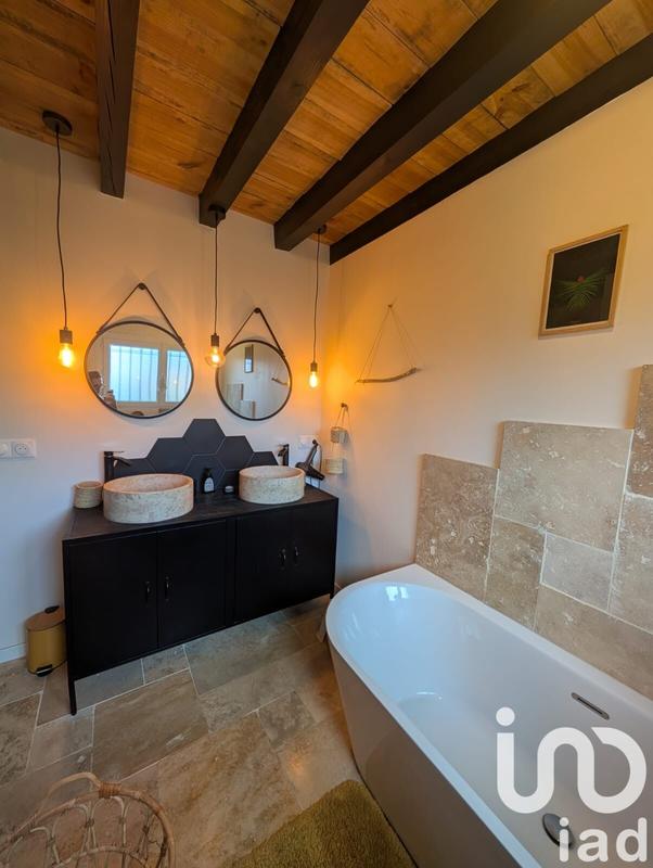 Maison - 96 m² - 3 pièces