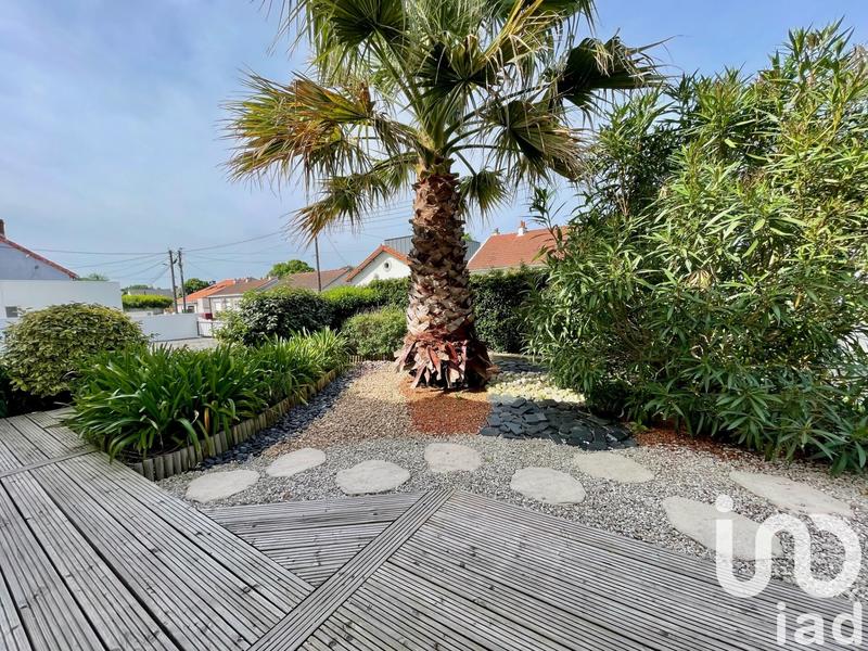 Maison - 95 m² - 5 pièces