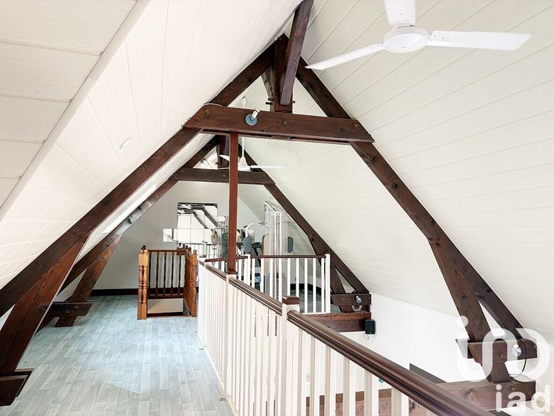 Maison - 292 m² - 7 pièces