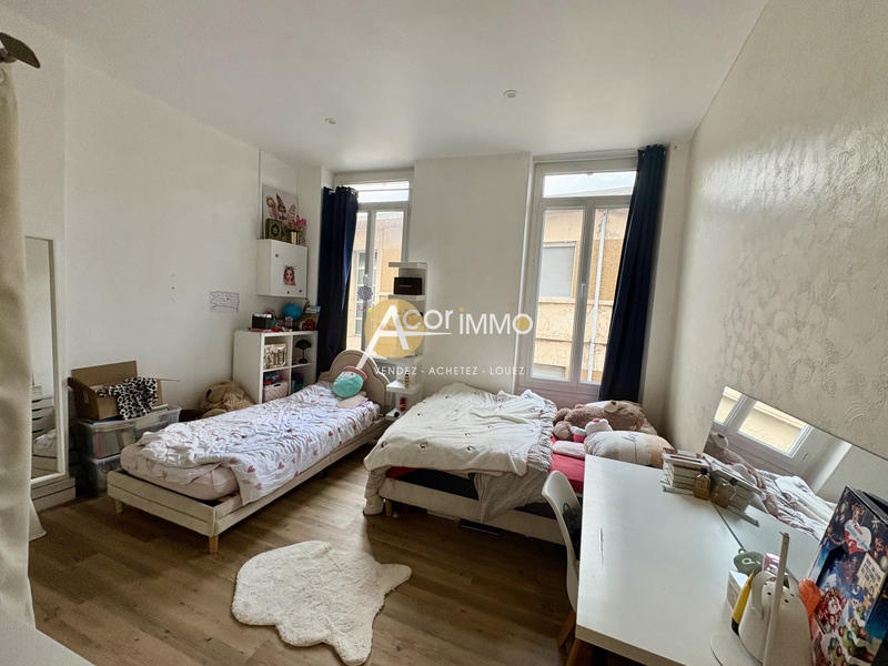 Appartement - 82 m² - 4 pièces