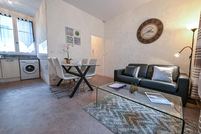 Appartement - 80 m² - 4 pièces