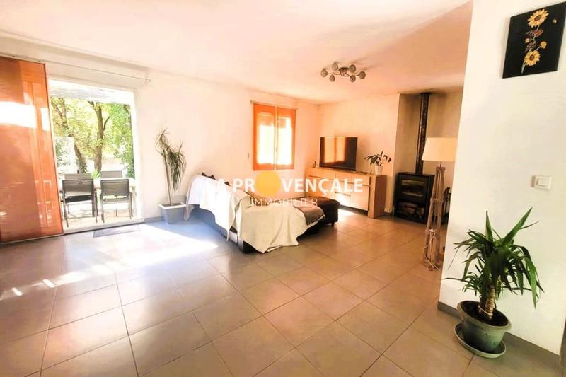 Maison traditionnelle - 105 m² - 4 pièces