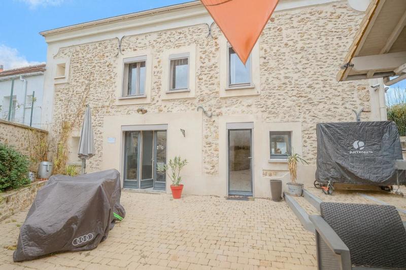 Maison - 133 m² - 5 pièces