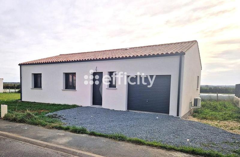 Maison - 88 m² - 4 pièces