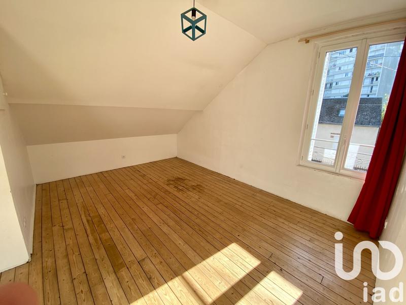 Maison - 102 m² - 6 pièces