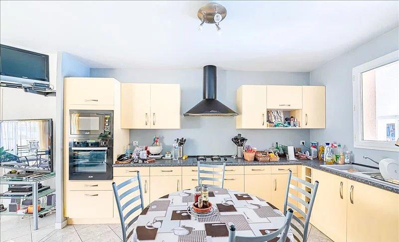 Maison - 120 m² - 4 pièces
