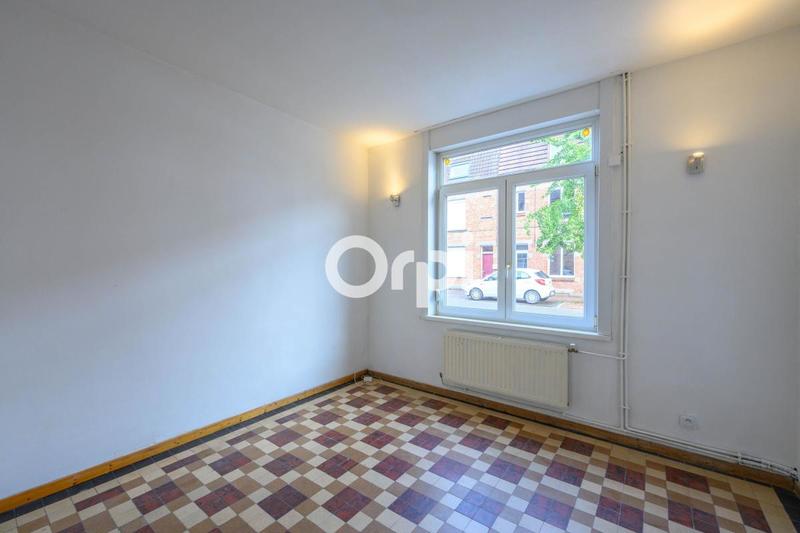 Maison - 93 m² - 4 pièces