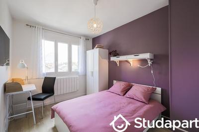 Chambre - 12 m² - 1 pièce