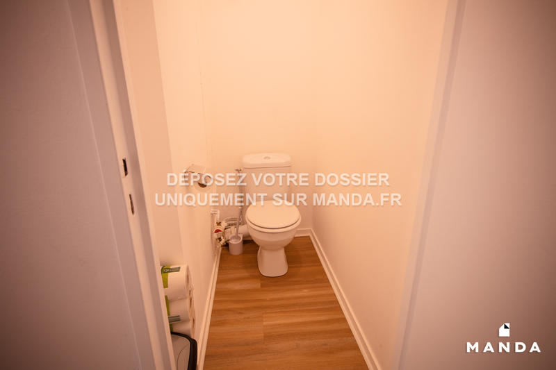 Chambre - 10 m² - 4 pièces