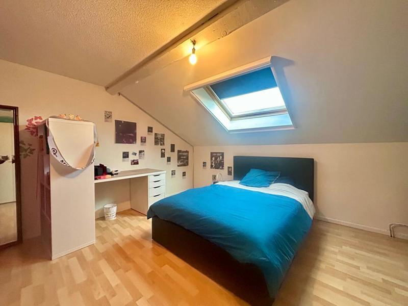 Appartement - 105 m² - 5 pièces