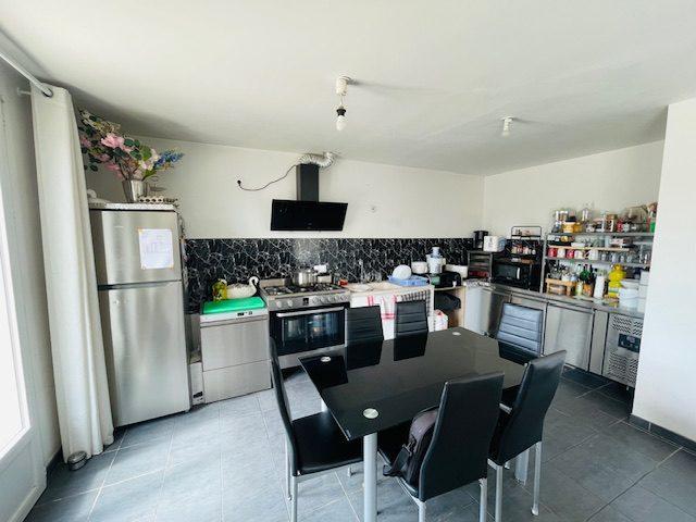 Maison - 101 m² - 7 pièces